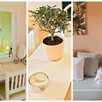 Elaia Boutique 4*